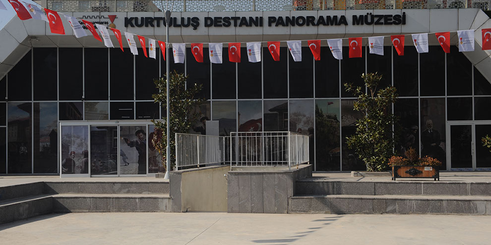 Kurtuluş Destanı Panorama Müzesi çalışma saatleri