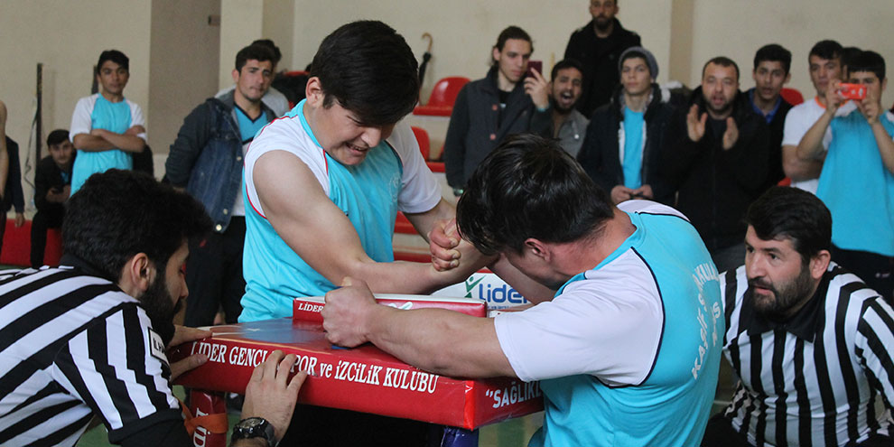 Doğu Akdeniz Bölgesi Genç Erkekler Bilek güreşi