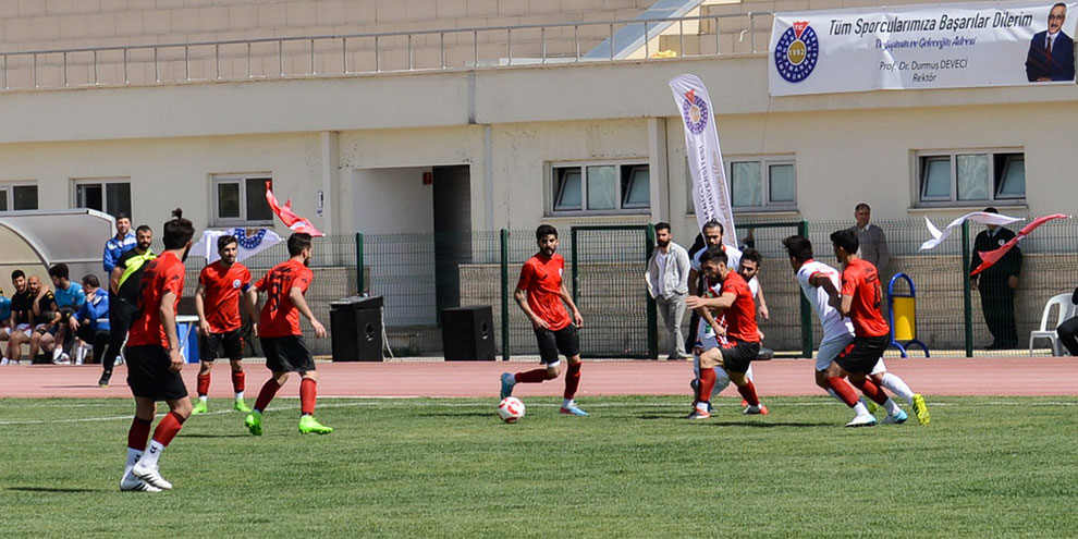 KSÜ, TÜSF 1. Ligi Müsabakalarına Ev Sahipliği Yapıyor