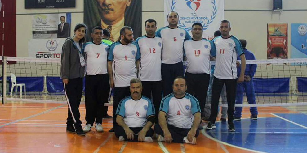 Büyükşehir paravolley takımı finale kaldı