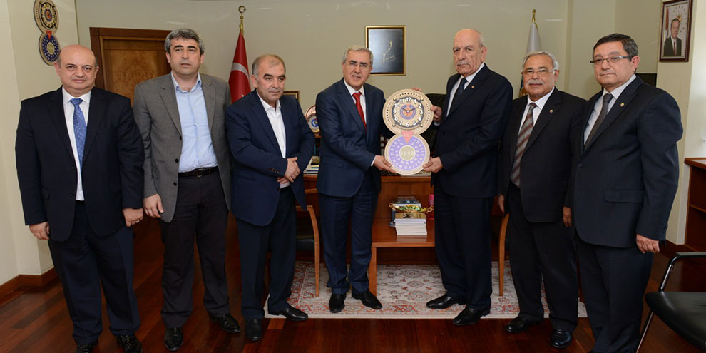 Kahramanmaraş Ticaret Borsası Yönetim Kurulu Üyeleri, Rektör Can’ı Ziyaret Etti