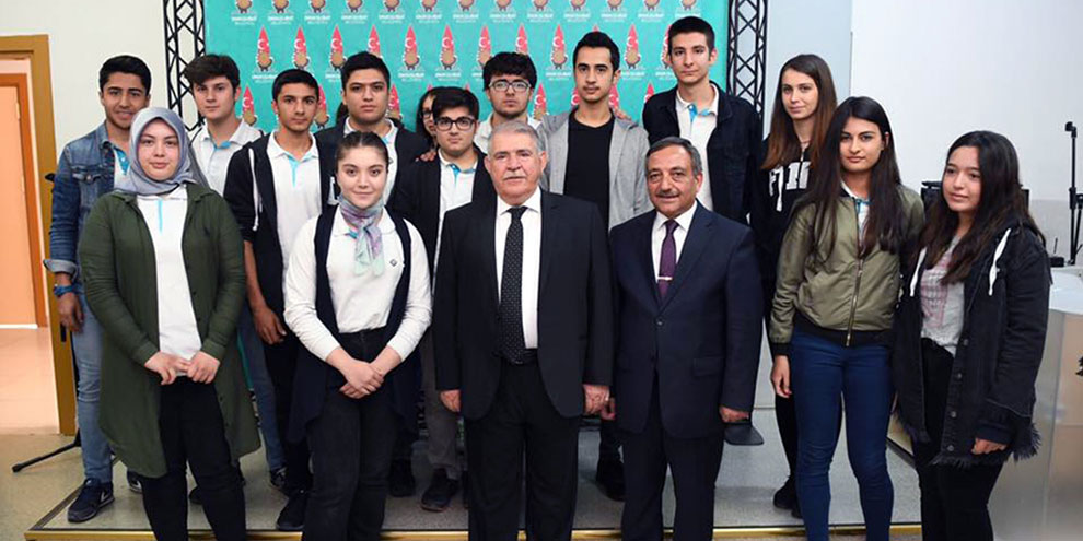 Mahçiçek kariyer günleri etkinliğinde öğrencilere tecrübelerini aktardı