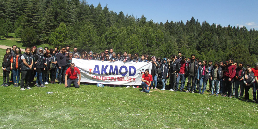 AKMOD gönüllüleri kamp yaptı
