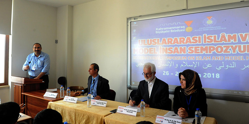 Uluslararası İslam ve Model İnsan Sempozyumu devam ediyor