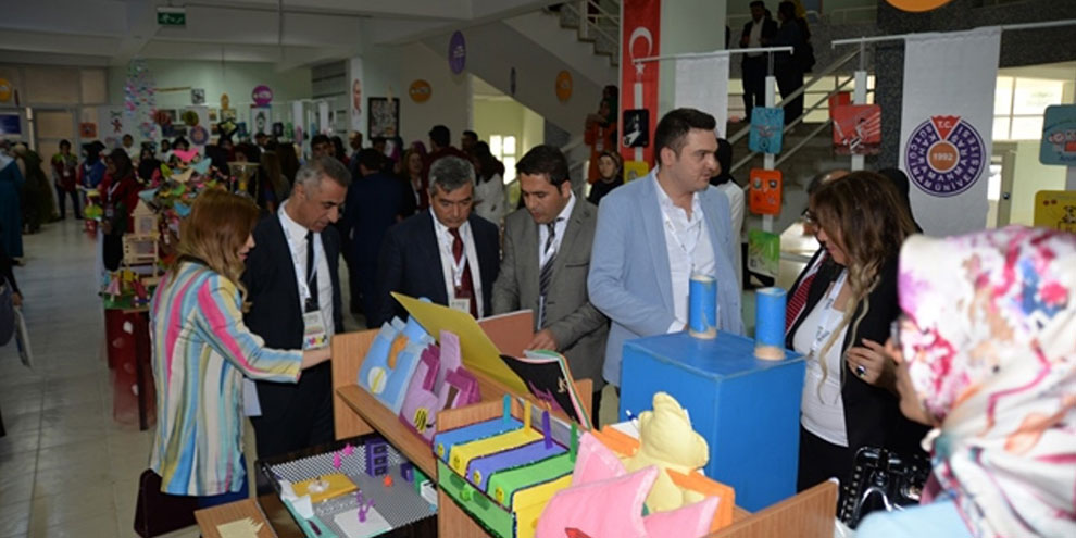 Göksun MYO, materyal tasarım alanında iki sergiye ev sahipliği yaptı