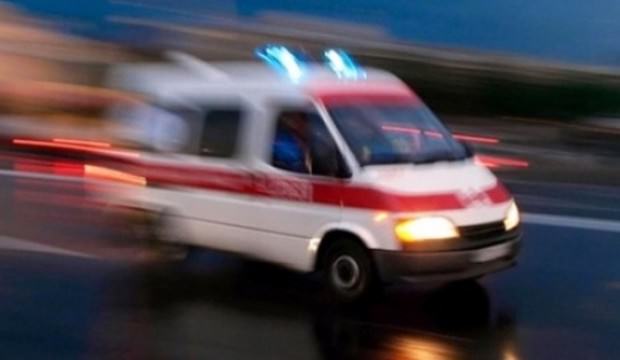 Polisleri taşıyan minibüs devrildi: 16 yaralı