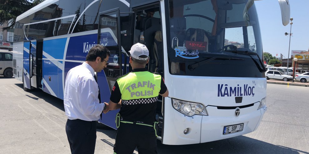 Emniyet kemerleri tek tek kontrol edildi