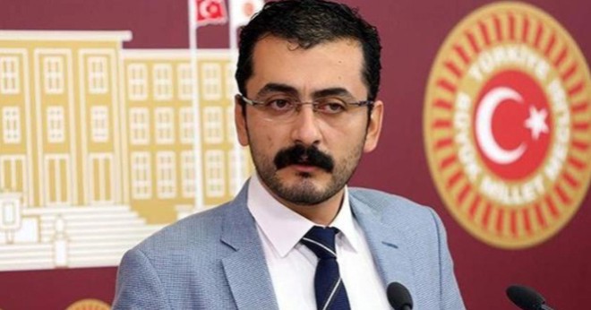 CHP'li Eren Erdem gözaltına alındı