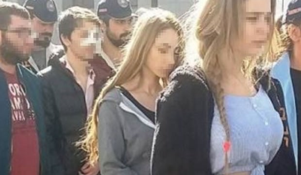 Ünlülere şantaj yapan çetenin yazışmaları çıktı