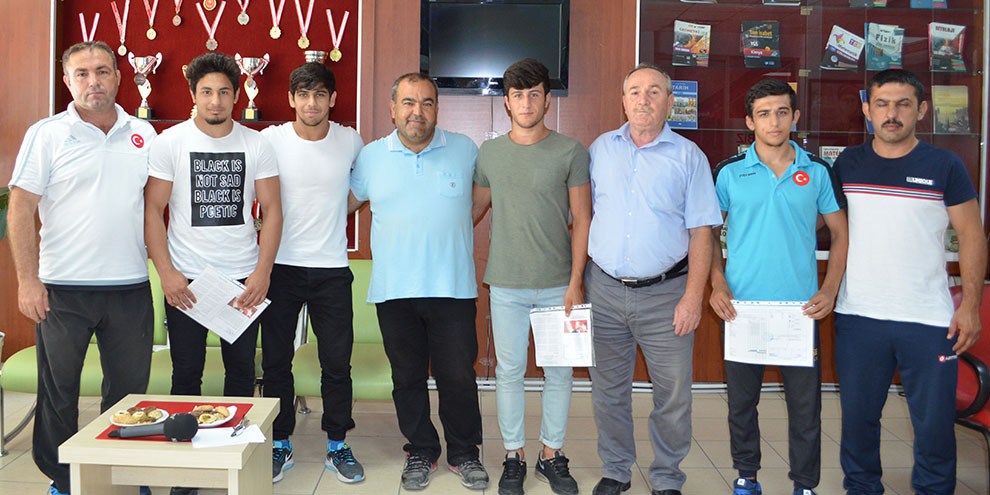 Dünya Şampiyonu Alaca, diplomasını aldı