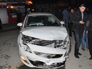 TRAFİK KAZASI: 3 YARALI