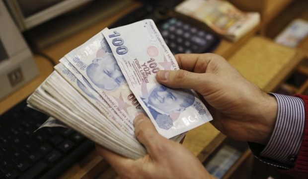 Emeklilikte yaşa takılanlar için önemli açıklama!