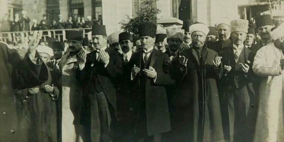 ‘Kötü bir günde ilk adımı fedakar din gönüllüleri atacaktır’