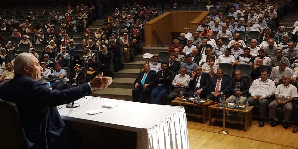 Camiler ve Din Görevlileri Haftası programı düzenlendi