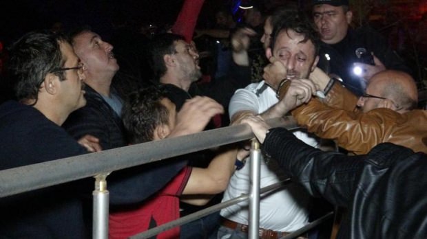 Gece yarısı kabusu yaşadılar! Can pazarı...