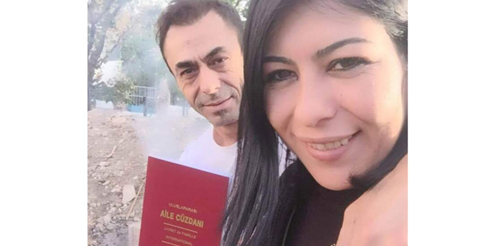 2 hafta önce evlendiği karısını öldürdü