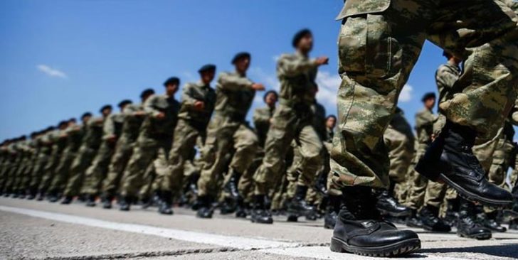 Merakla bekleniyordu! Tek tip askerlikte işte detaylar