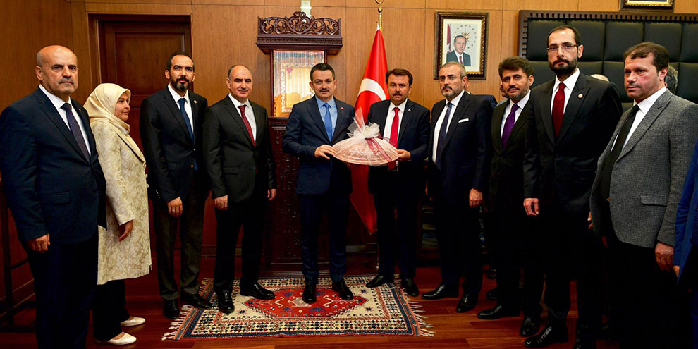 Bakan Pakdemirli’den Büyükşehir’e ziyaret