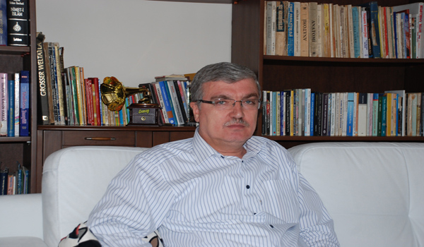 GÜVENÇ, DİŞ HEKİMLERİ GÜNÜ'NÜ KUTLADI