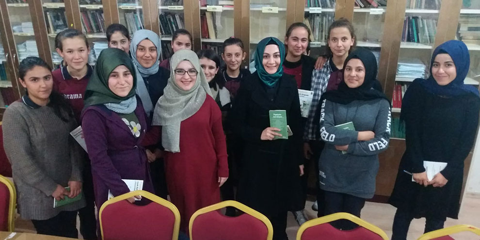 Papatyalar, Fatih Çok Programlı Anadolu Lisesi’nde çiçek açtı