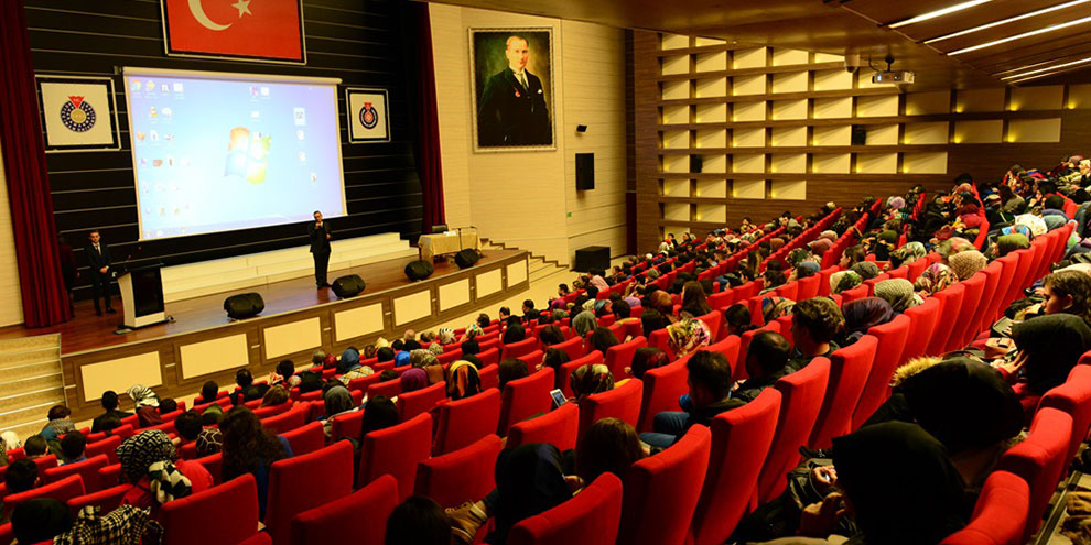 KSÜ’de “Yaşlanan İnsan ve Toplum” konulu panel