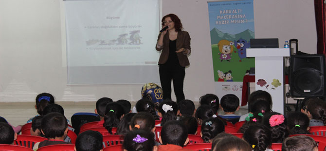ÇOCUKLARA KAHVALTININ ÖNEMİ ANLATILDI