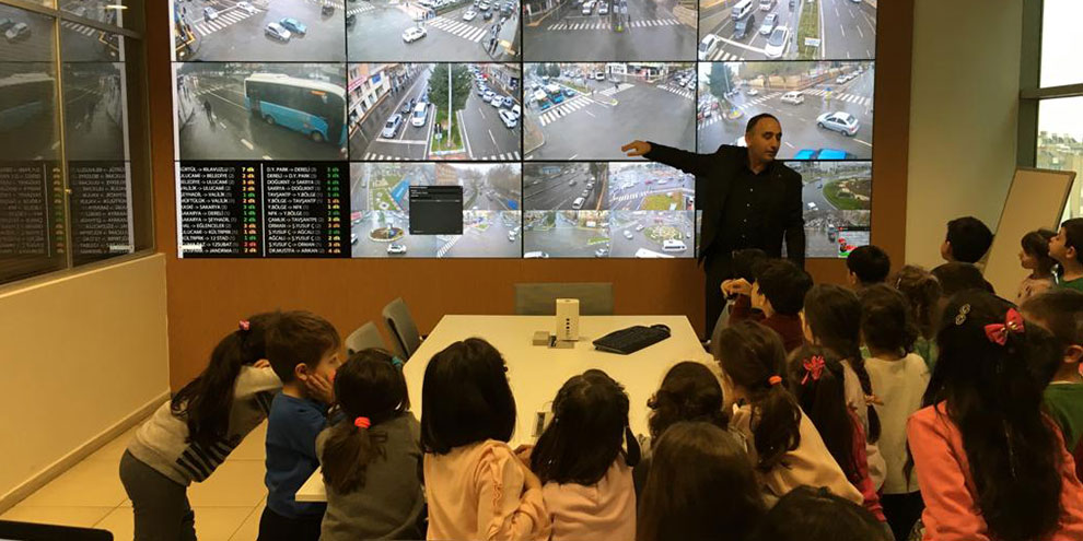 Büyükşehir’den miniklere trafik dersi