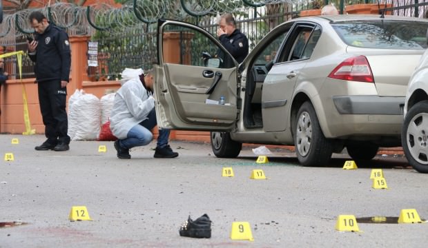 Cuma çıkışı mermi yağmuru! Polis bile zorlandı