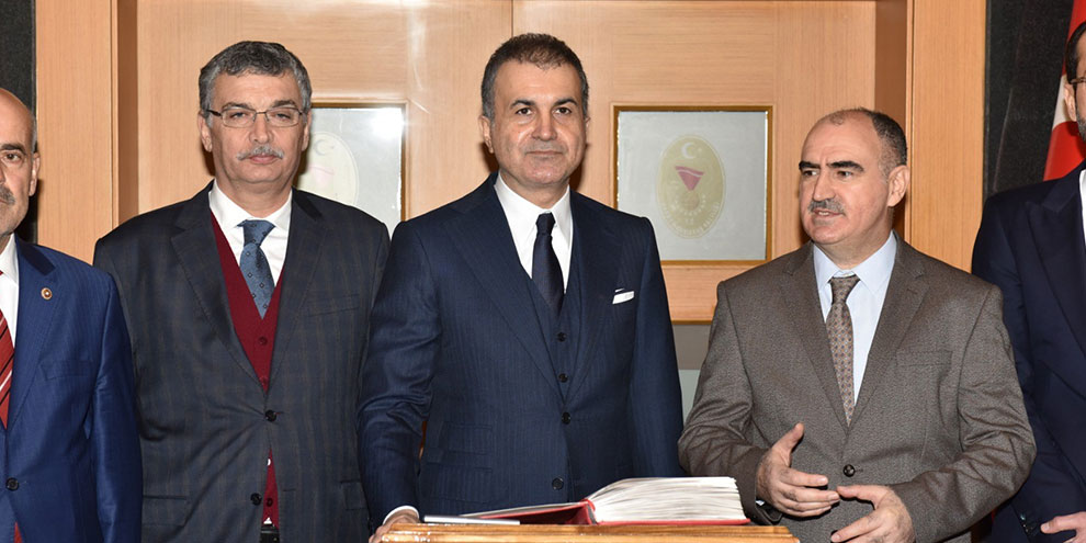 AK Parti Sözcüsü Çelik, Kahramanmaraş’ta valilik ve belediyeyi ziyaret etti