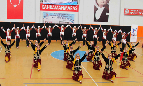 HALK OYUNLARI 4. GRUBU KAHRAMANMARAŞ'TA YAPILDI