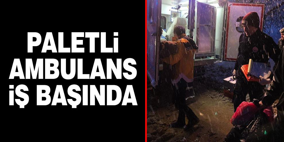 Yolda mahsur kalan aile paletli kar ambulansı ile kurtarıldı