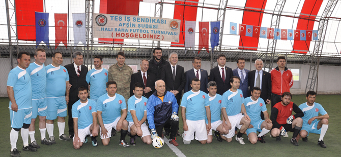 TES-İŞ SENDİKASI HALI SAHA TURNUVASI BAŞLADI