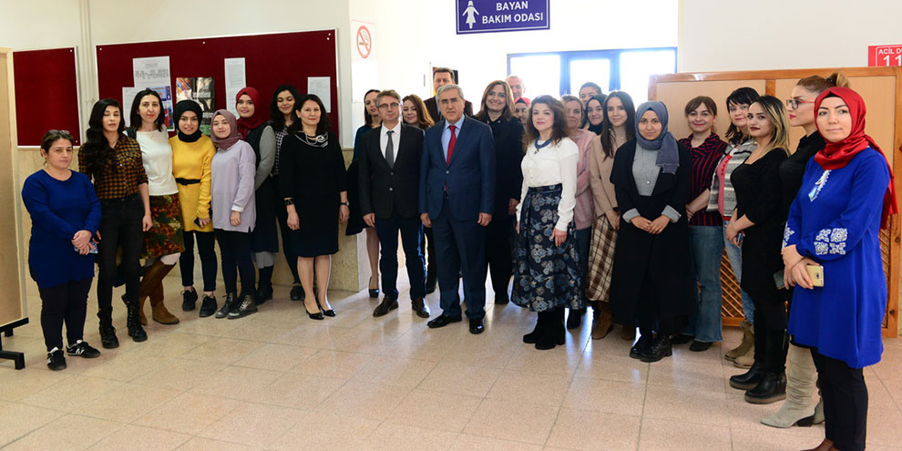 KSÜ, 8 Mart Dünya Kadınlar gününü çeşitli etkinliklerle kutladı