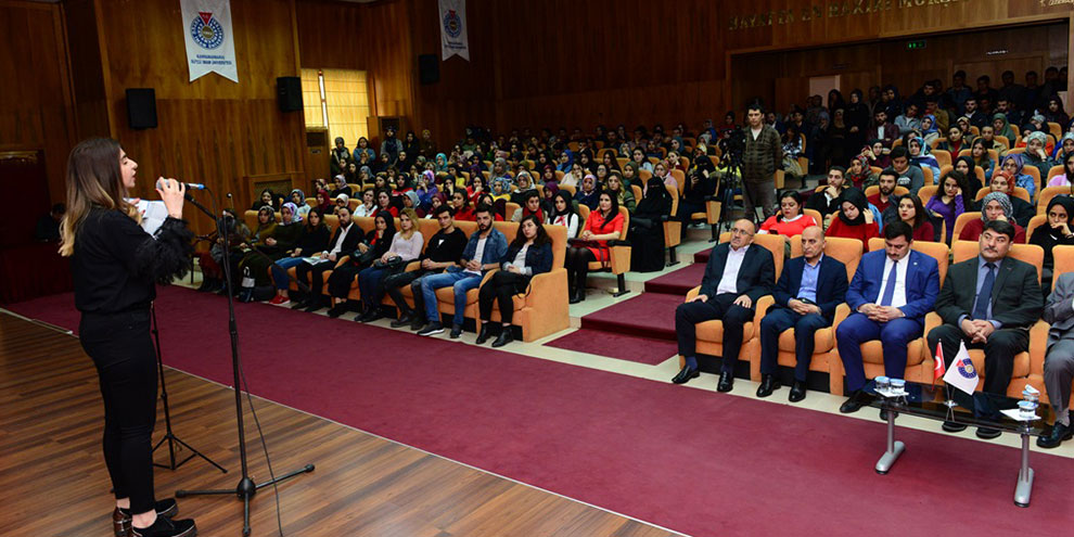 KSÜ, İstiklal Şairi Mehmet Akif Ersoy’u şiirlerle andı