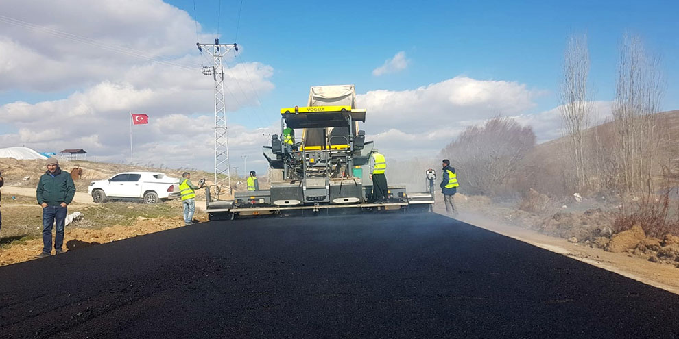 Büyükşehir ızgın grup yolunda