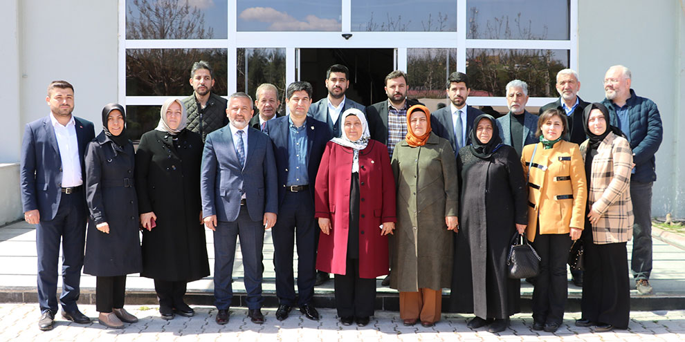 AK Parti'li Öçal: "Anadolu sermayesinin güçlenmesi, güçlü bir ekonominin işaretidir"