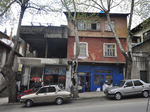 BÜYÜKŞEHİR’DEN SOKAK SAĞLIKLAŞTIRMA ÇALIŞMASI