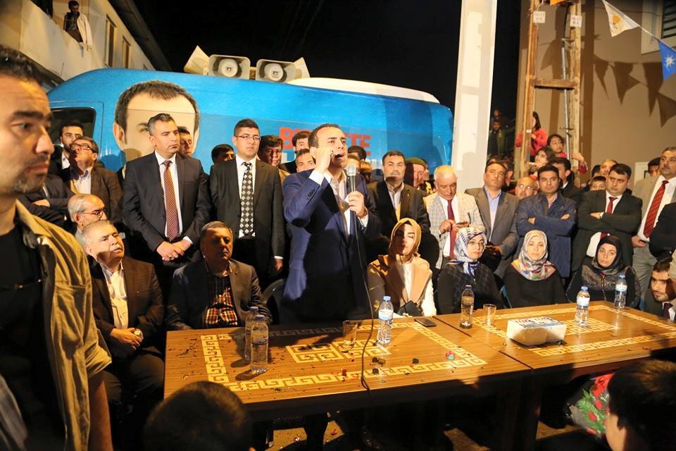 AK PARTİ SEMT MİTİNGLERİ SERİNTEPE MAHALLESİ İLE SÜRÜYOR