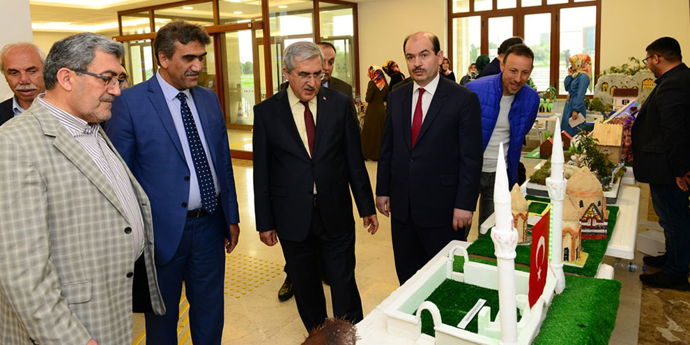 KSÜ’de İlahiyat Fakültesi 1. Öğrenci Sempozyumu düzenlendi