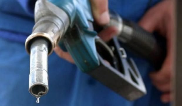 Motorinin litresine 17 kuruş zam yapıldı