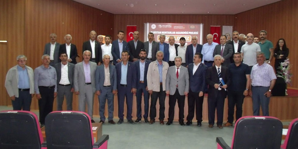 Elbistan Muhtarlar akademisinde dersler başladı