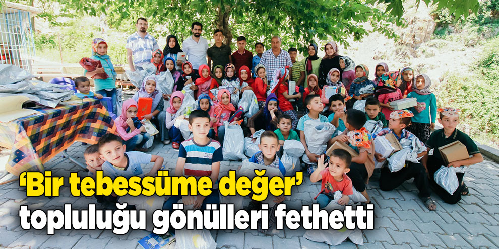 ‘Bir tebessüme değer’ topluluğu gönülleri fethetti
