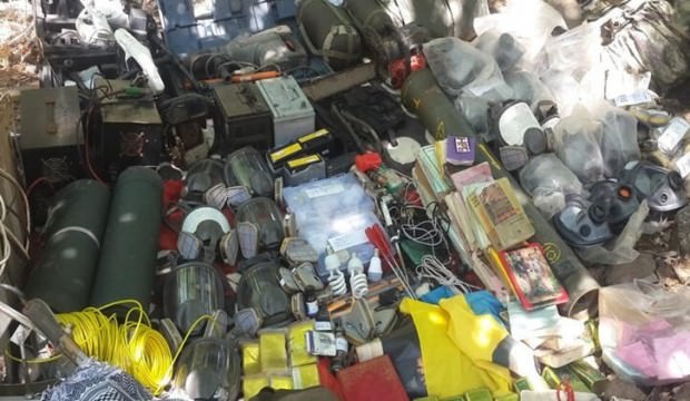 Mağarada tanksavar füzesi ve drone ele geçirildi