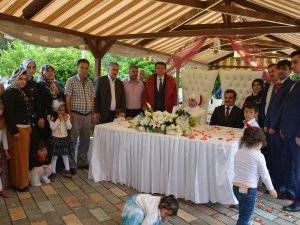 BAŞKAN ERKOÇ NİKÂH KIYDI