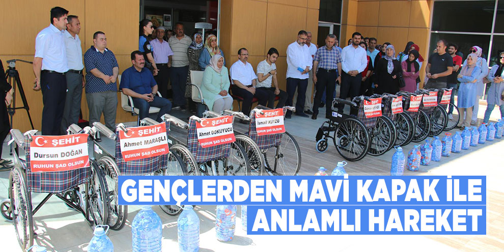 Gençlerden mavi kapak ile anlamlı hareket