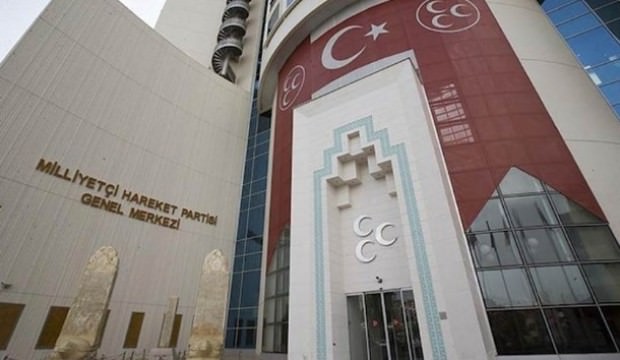 Yalçın duyurdu! MHP'li Başkan görevden alındı