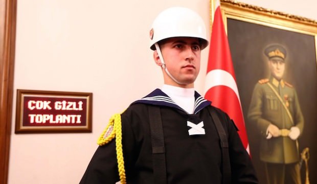 Gözler bu toplantıda! Terfiler masada