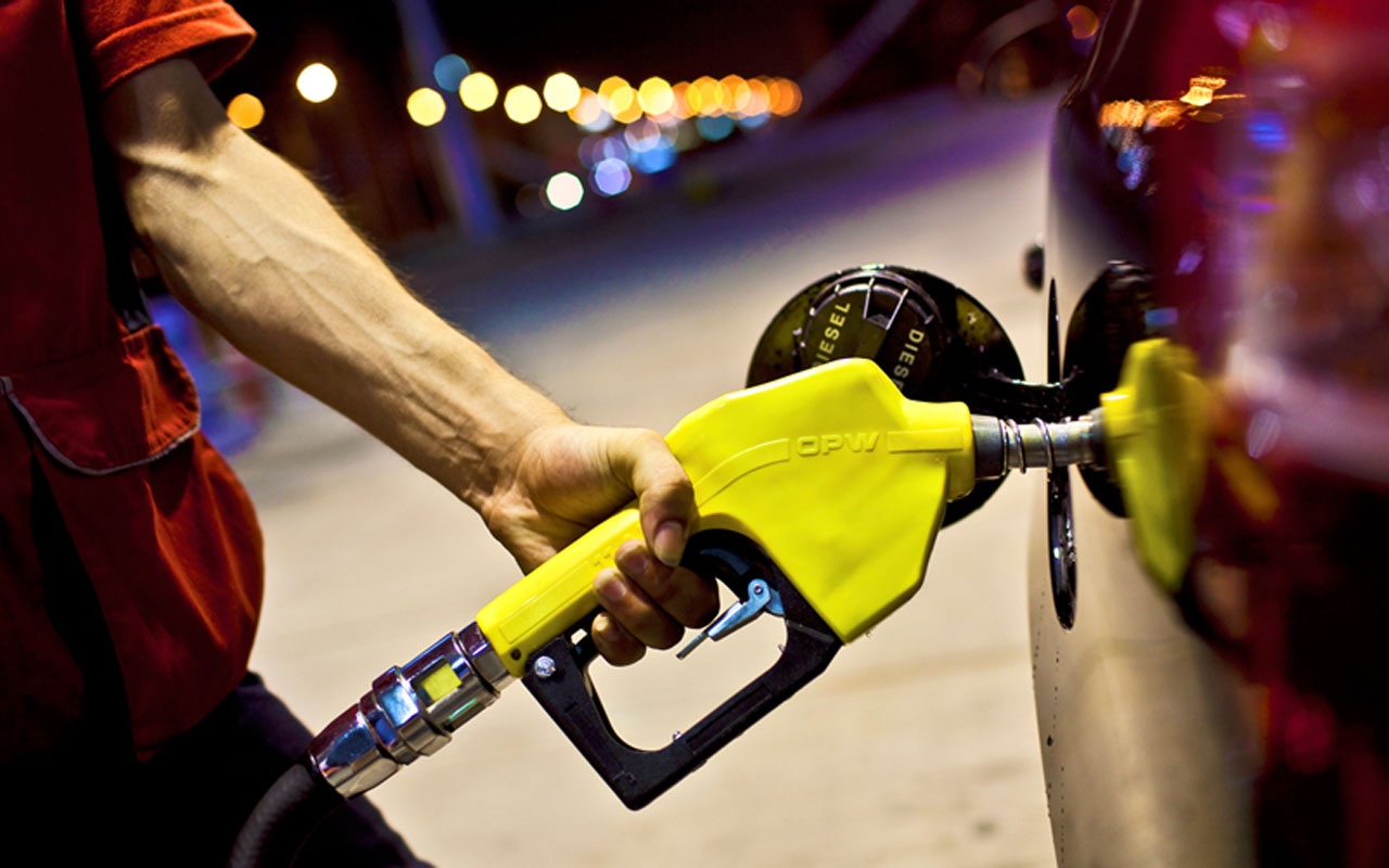 Akaryakıt fiyatlarında indirim