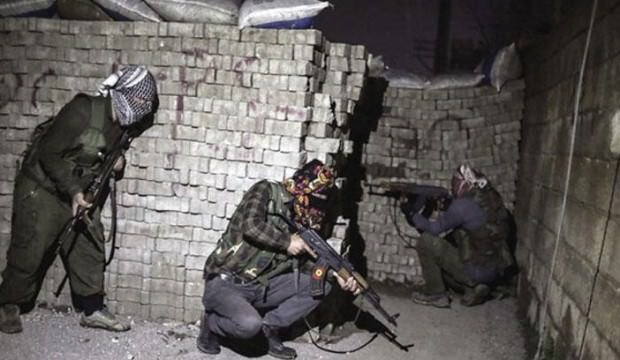 PKK'lı teröristleri tedavi eden 1'i doktor, 4 sağlıkçıya gözaltı