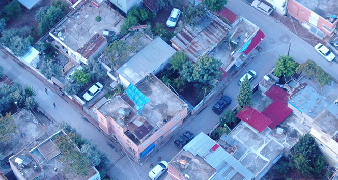 Torbacılara şafak baskını havadan görüntülendi